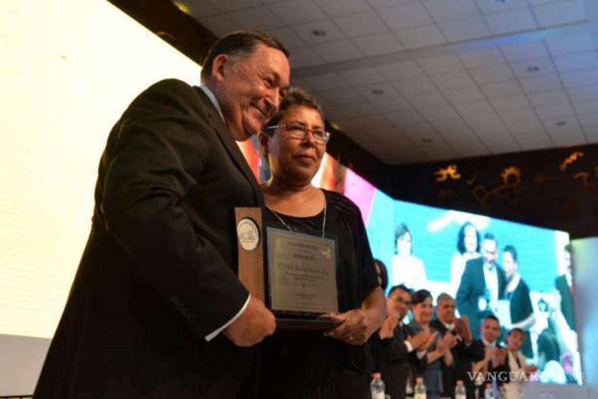 Eligen jurado para la entrega de la presea Saltillo 2017