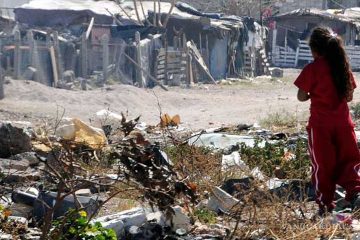 Tratados comerciales han destruido el PIB mexicano: analista