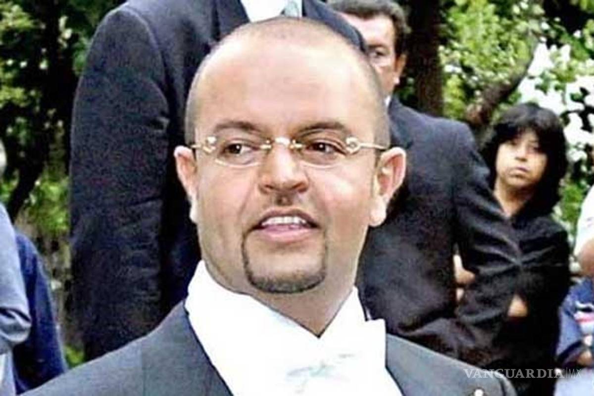 ¿El hijo de Romero Deschamps pasea en Ferrari dorado en Montecarlo?