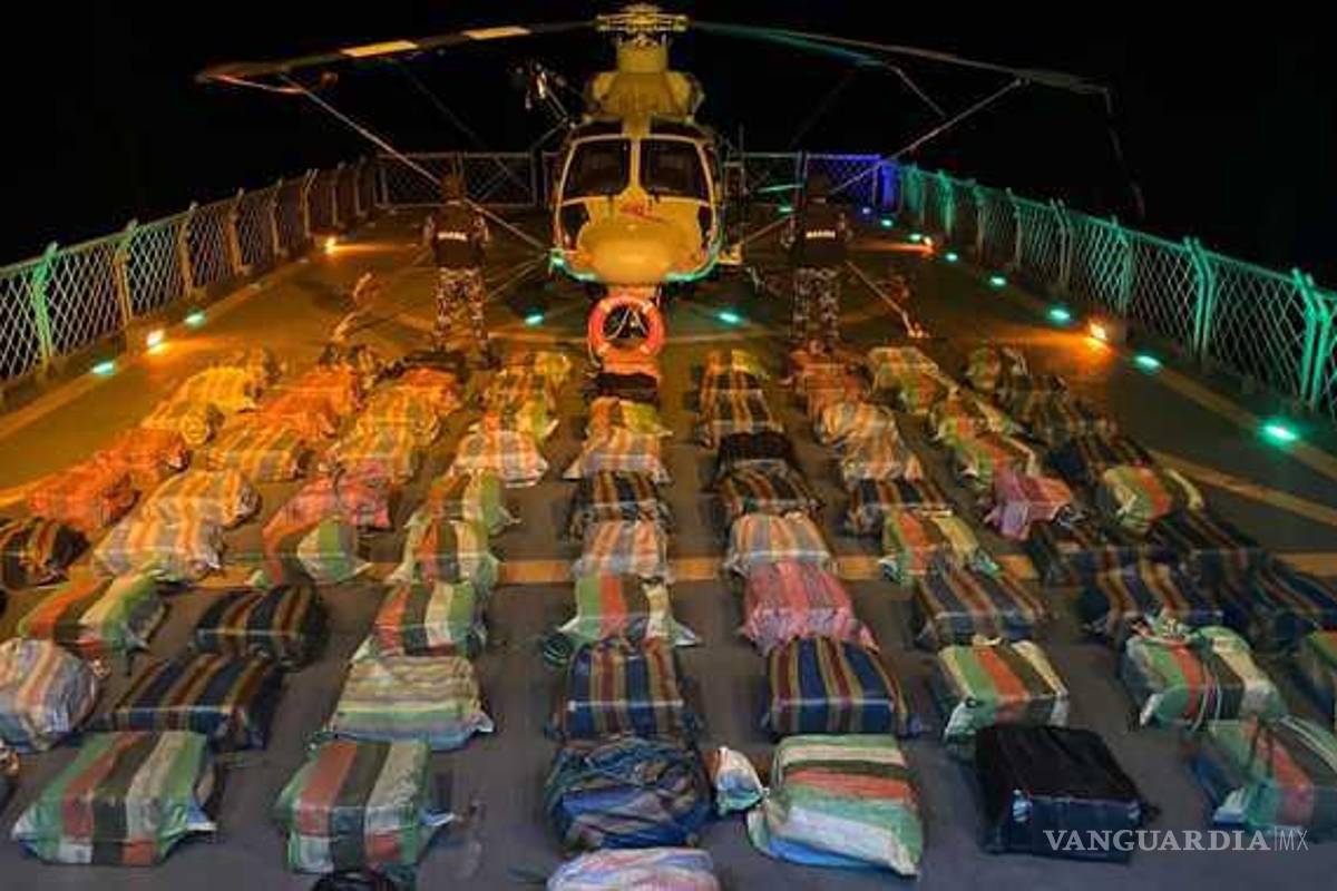 Marina de México asegura más de 4 mil kilogramos de cocaína, en las costas del Pacífico; hay 11 detenidos