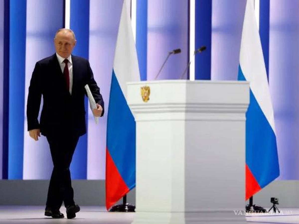 $!El presidente ruso, Vladimir Putin, llega para dar su discurso anual sobre el estado de la nación en Moscú, Rusia, el 21 de febrero de 2023