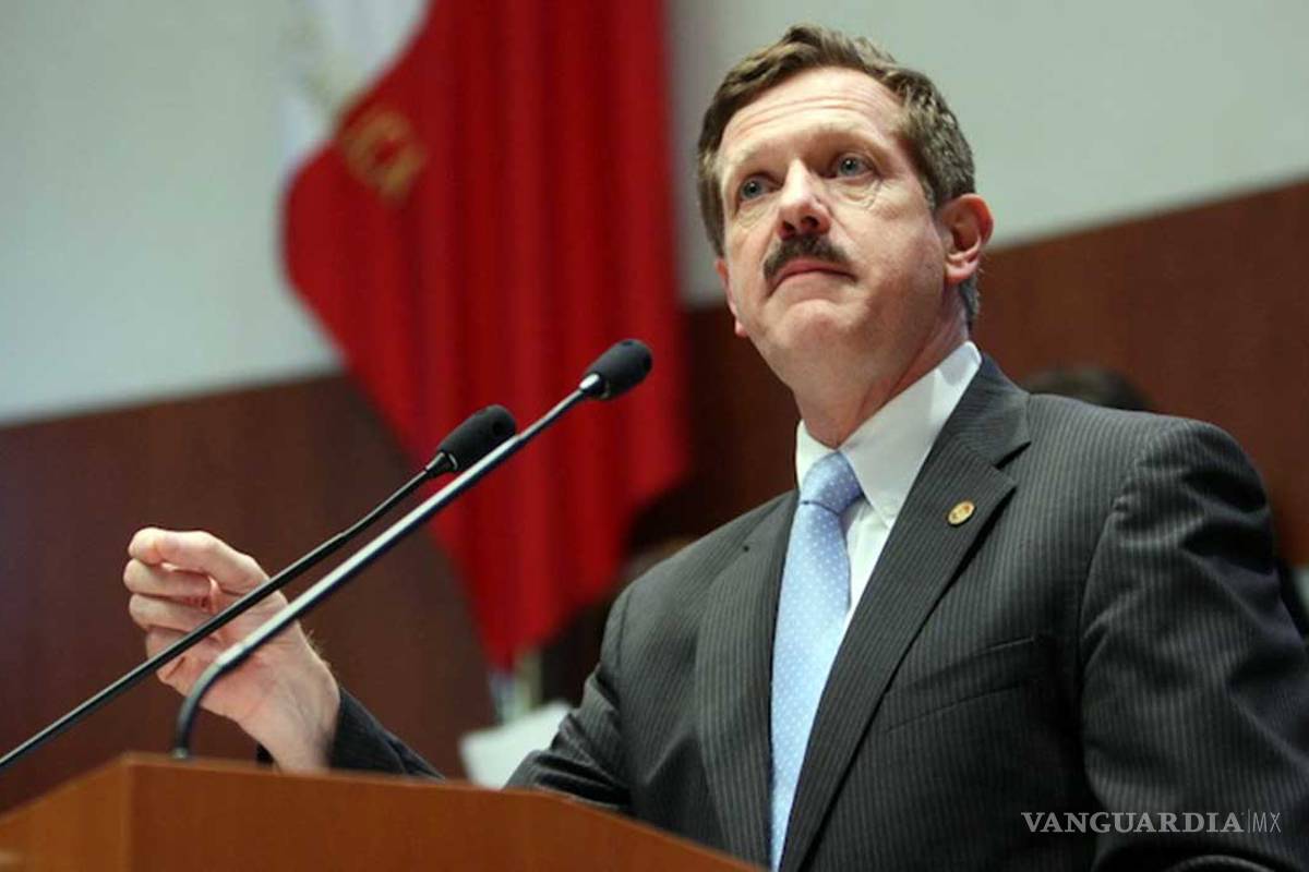 ‘Hay mucha improvisación del gobierno’, afirman panistas