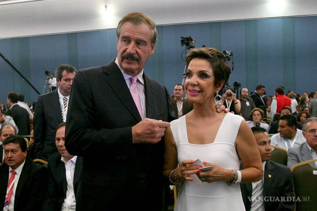 Vicente Fox propone a su esposa Marta Sahagún como presidenta y ella rechaza la idea