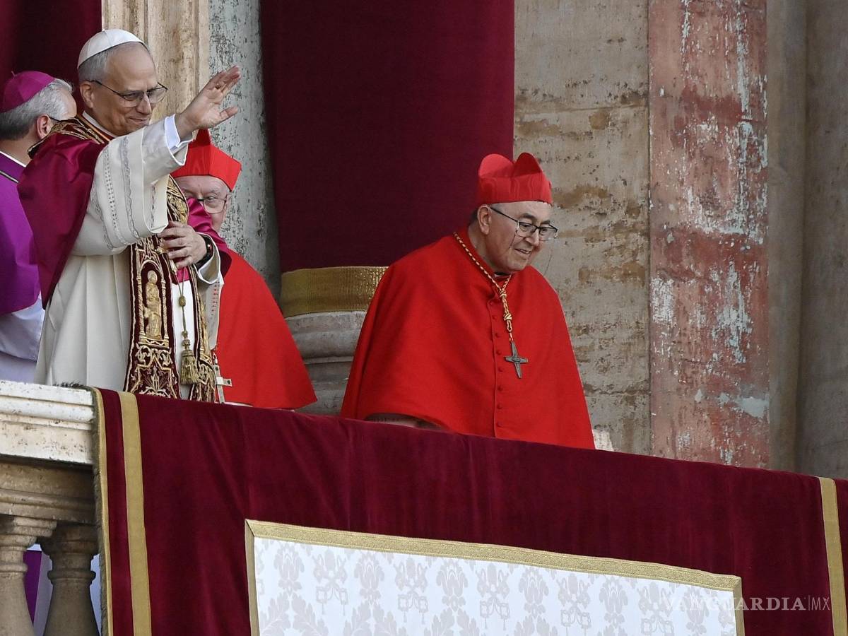 $!Robert Prevost inicia su papado con el nombre de León XIV y arriba a la silla de San Pedro, convirtiéndose en el primer pontífice estadounidense.