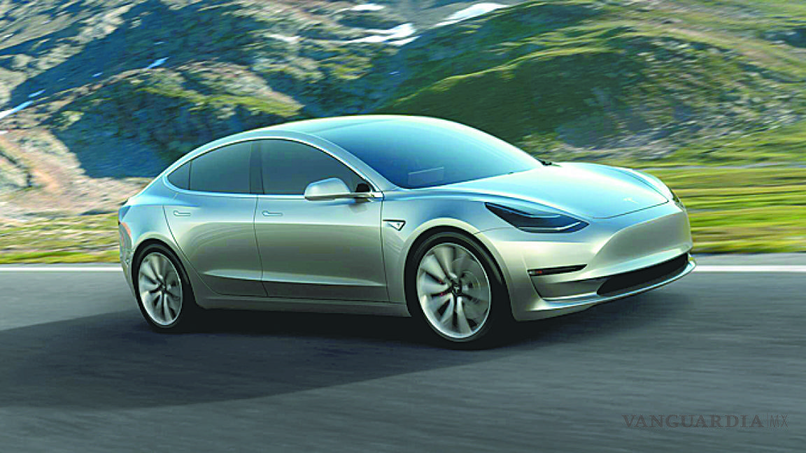 Tesla acelera producción para alcanzar 500 mil autos eléctricos en el 2018
