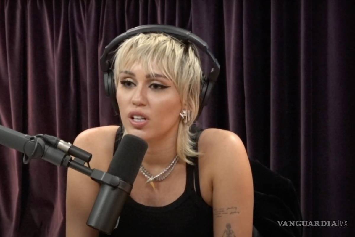 Miley Cyrus confiesa que dejó de ser vegana y la atacan en redes sociales