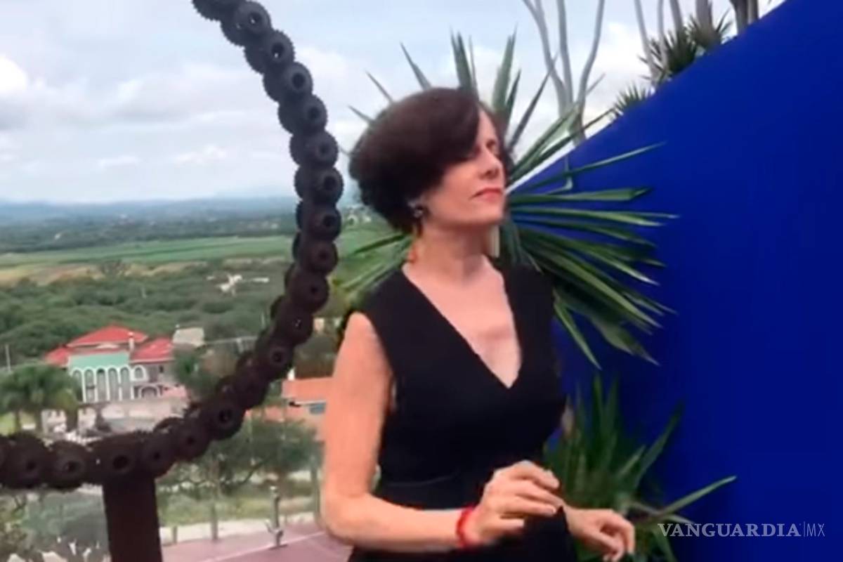 Denise Dresser prometió 'perrear' si lograba recaudación para el ITAM... y así baila al ritmo de Maluma