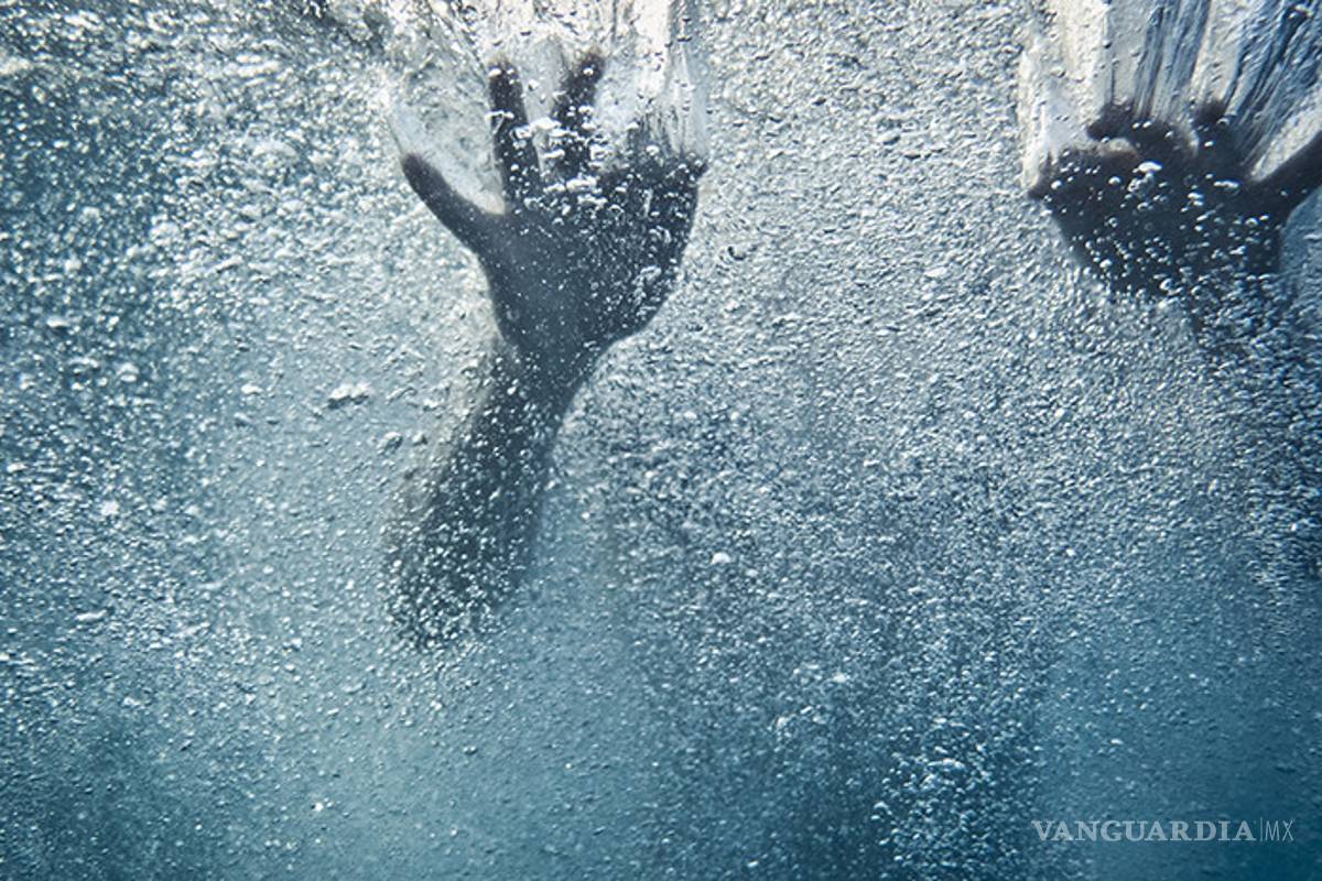 En Gómez Palacio lavacoches muere ahogado en cisterna