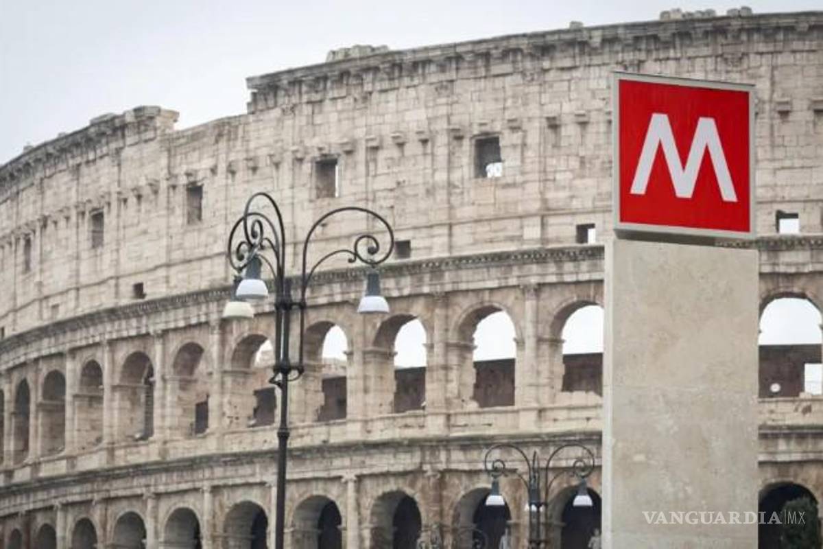 Roma inaugura impresionante estación de metro en el Coliseo