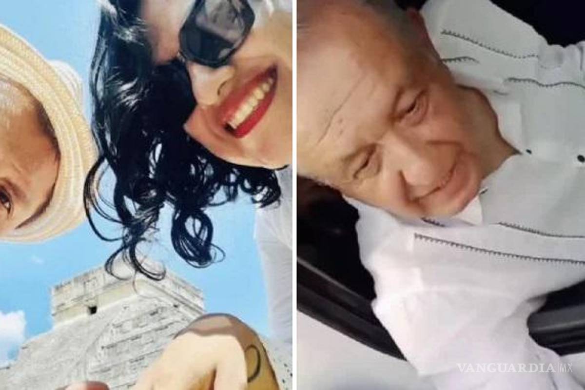 Le propuso matrimonio a su novia frente a AMLO (Video)