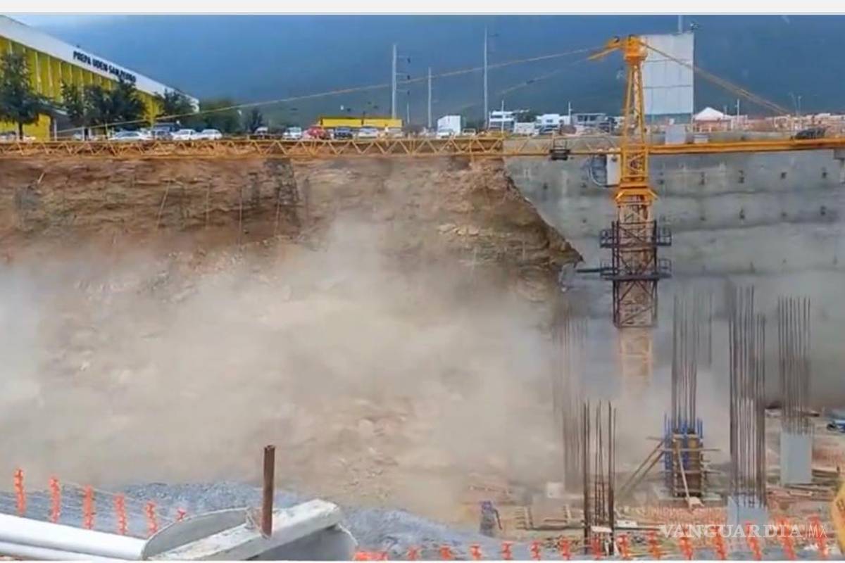 Captan derrumbe en obras de construcción para hospital de Nuevo León