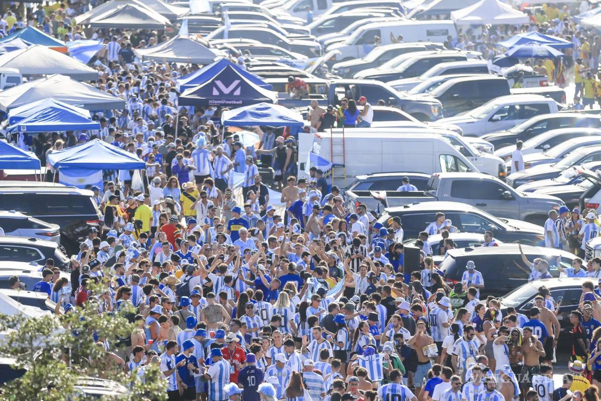 $!Heridos, llantos y gente con golpes de calor, encima niños desesperados, es lo que ha ocurrido hasta el momento en la previa para la Copa América.
