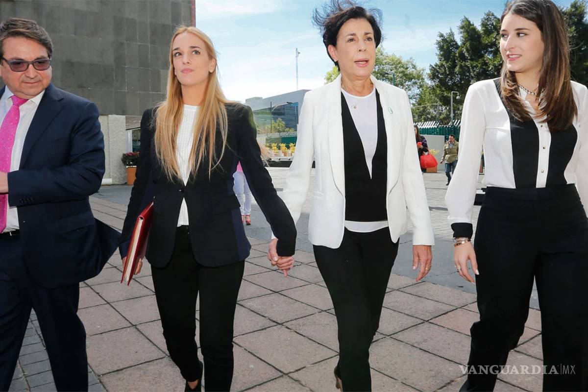 Lilian Tintori en el Senado mexicano; rechaza ser terrorista