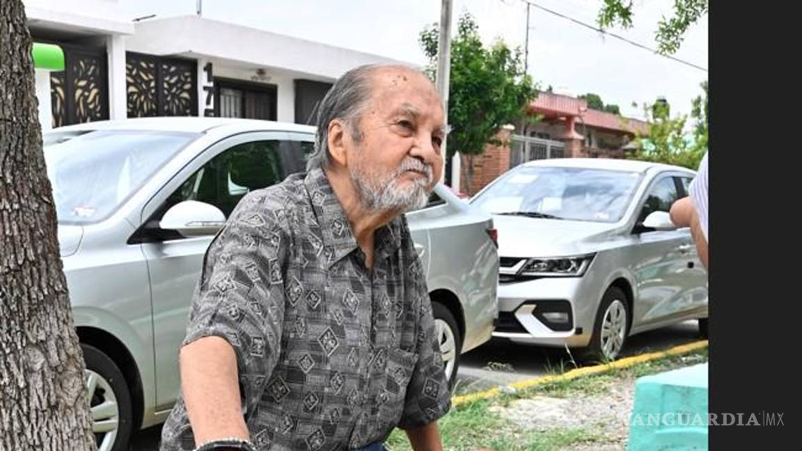 Saltillo: A sus 84 años, don Salvador Clavel se da tiempo para sufragar