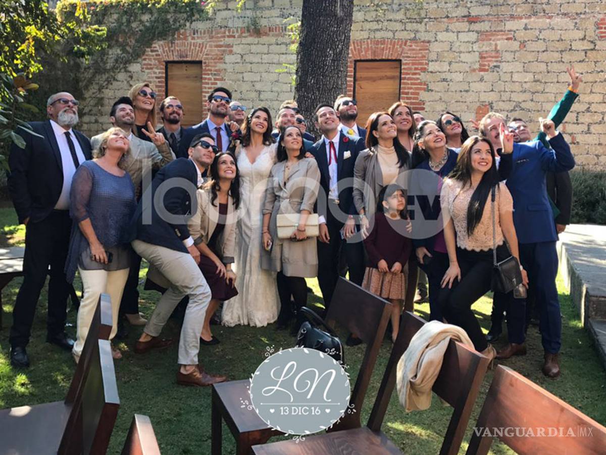 $!¡Me acabo de casar! : Laura G comparte su íntima boda con Nazareno Pérez