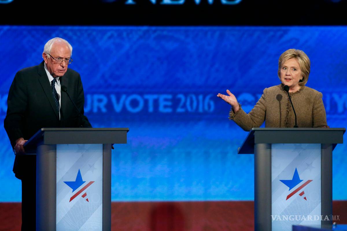 Clinton: Armar a la gente no es la respuesta apropiada contra el terrorismo