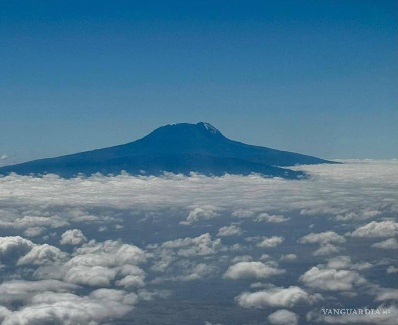 $!El Uhuru Peak es el punto más alto del Kilimanjaro y de todo el continente africano.