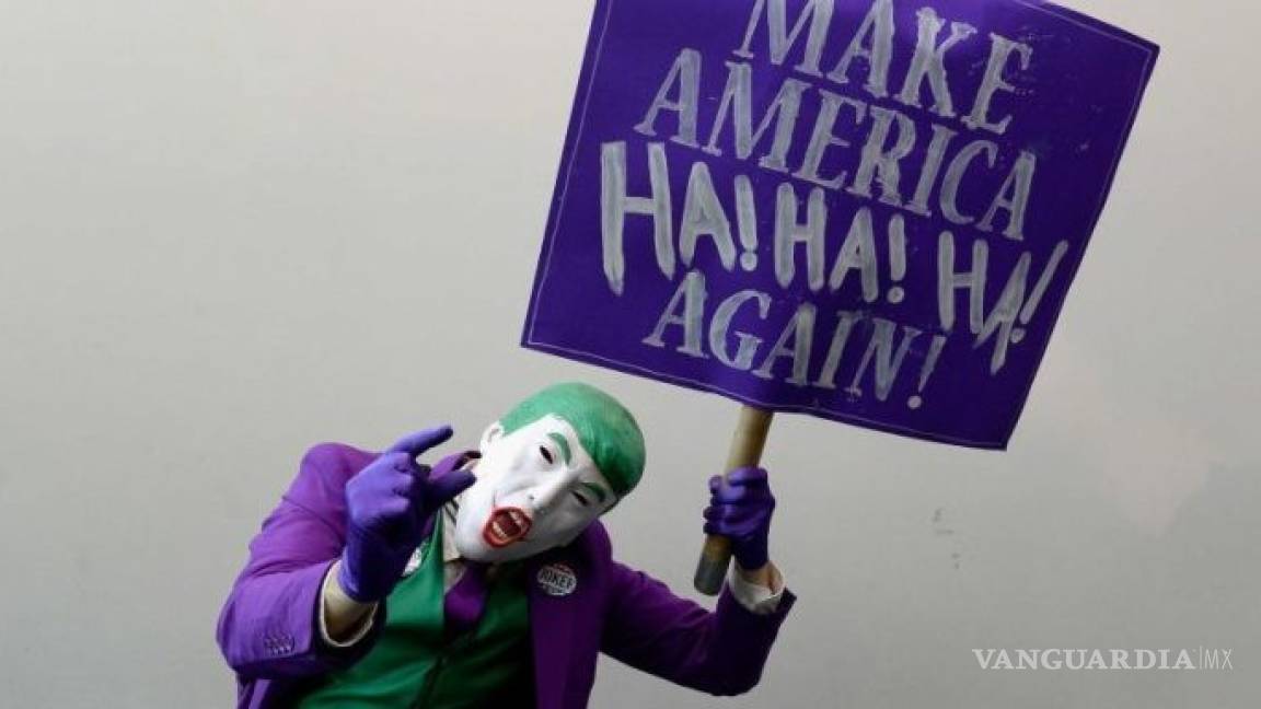 Así suena un tuit de Donald Trump en la voz del Joker, gracias a Mark Hamill