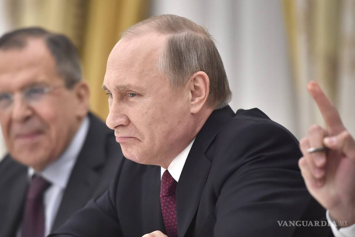 Kerry exige a Putin la liberación de piloto ucraniana