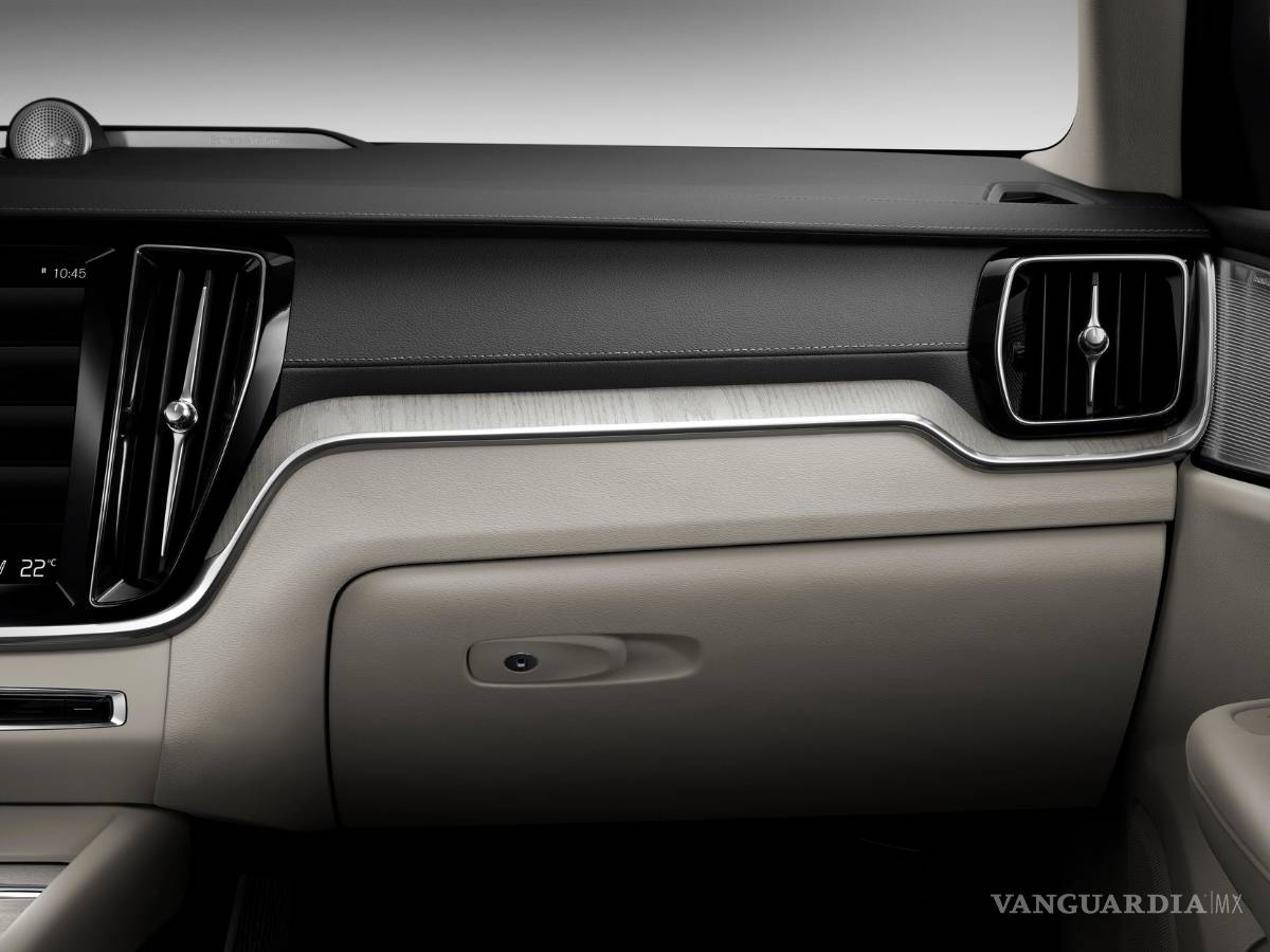 $!Volvo S60 2019, 415 hp para enfrentar al A4 y el Serie 3