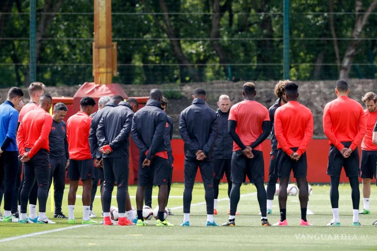 Manchester United y City expresan sus condolencias tras el ataque