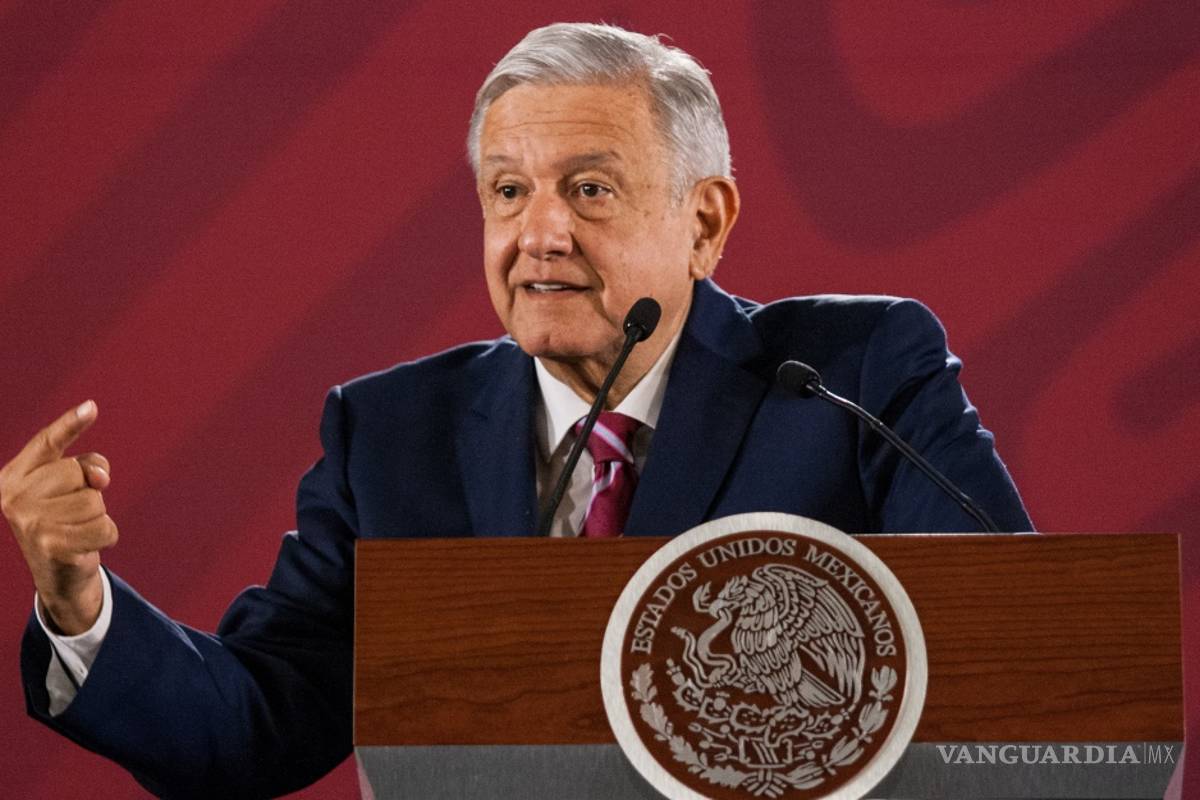 Sabotaje legal, suspensión de obras en aeropuerto de Santa Lucía: AMLO