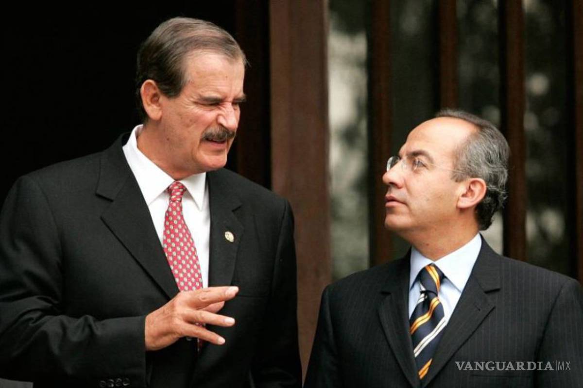 &quot;Antes los expresidentes guardaban silencio&quot;, aprueba AMLO críticas de Fox y Calderón