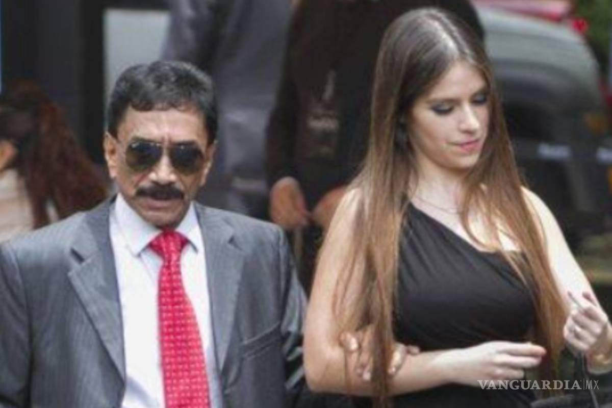 Otro en la mira... acusan a Víctor Flores, líder ferrocarrilero, del desvío de mil 500 mdp