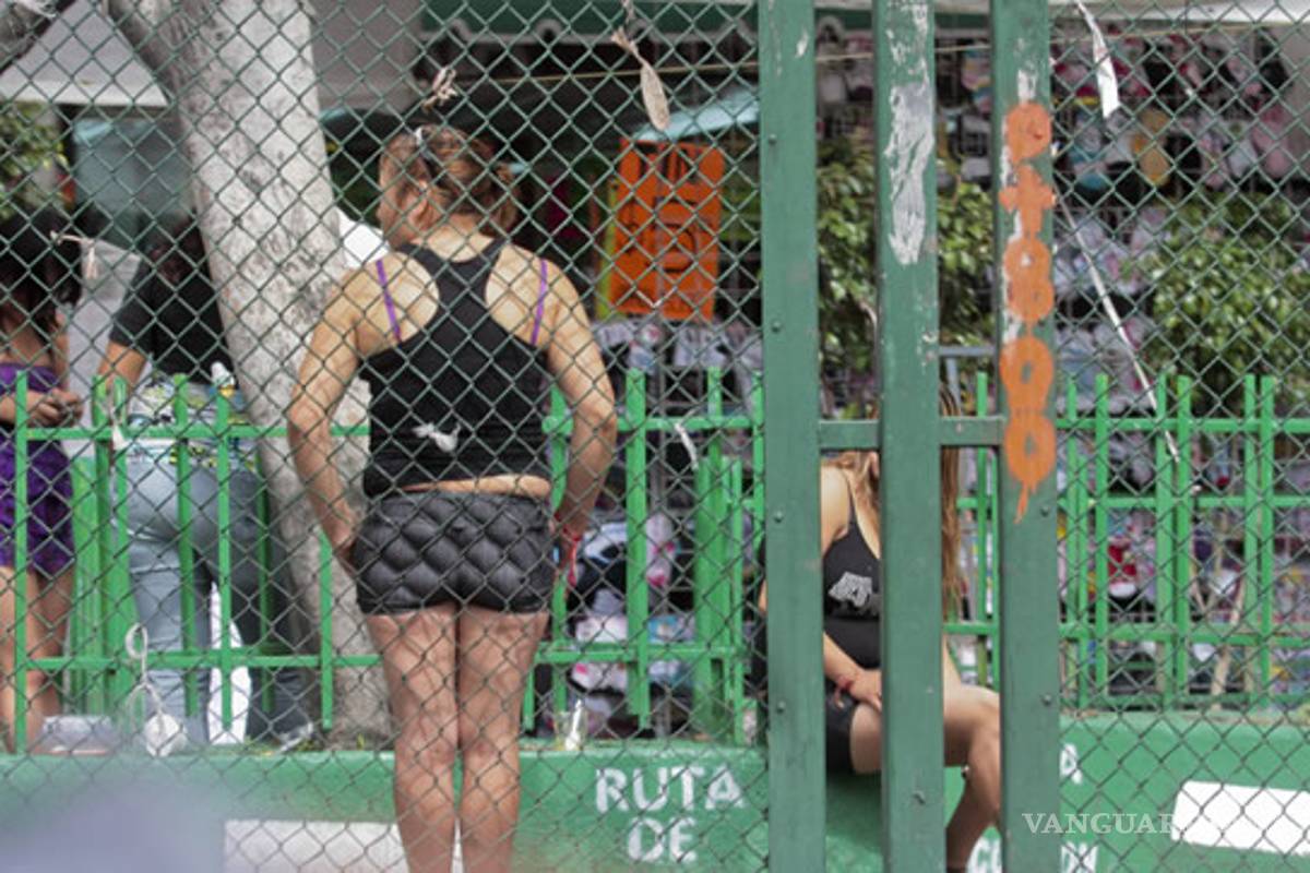 Desmantelan red de prostitución en La Merced; mujeres eran llevadas a EU