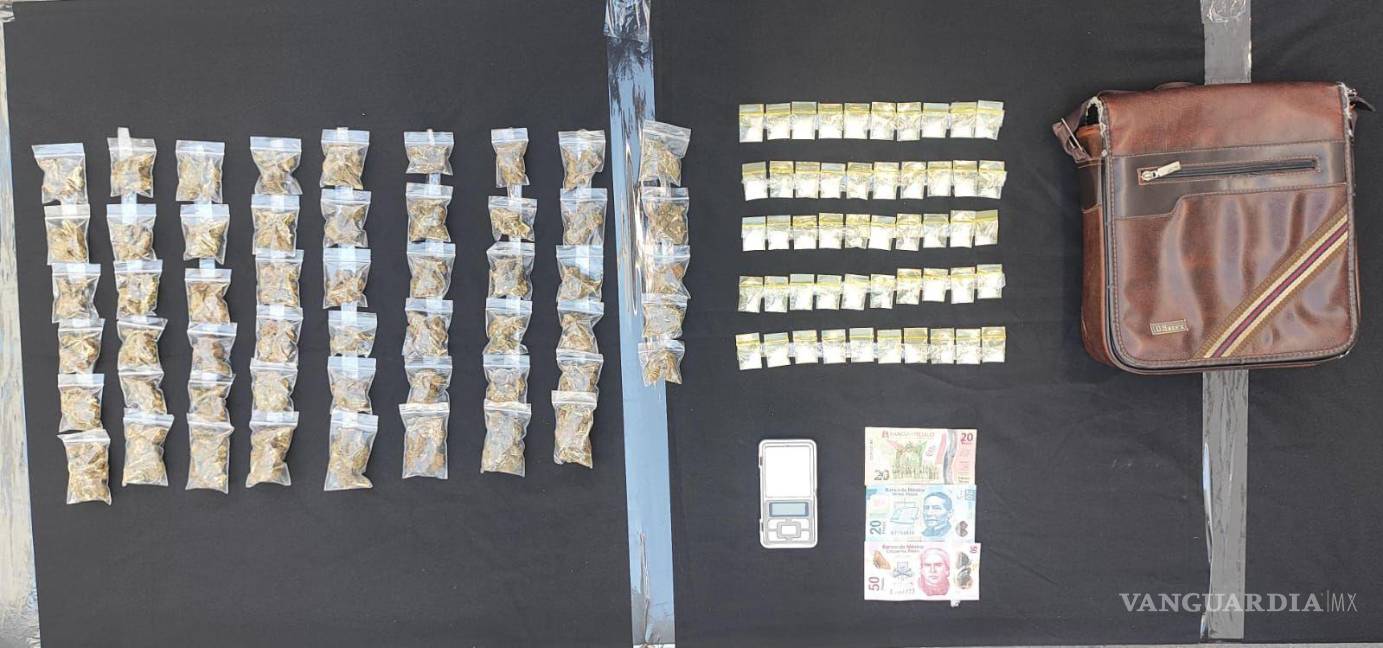 Joven de 21 años es detenido en posesión de 100 dosis de droga, en Nuevo León