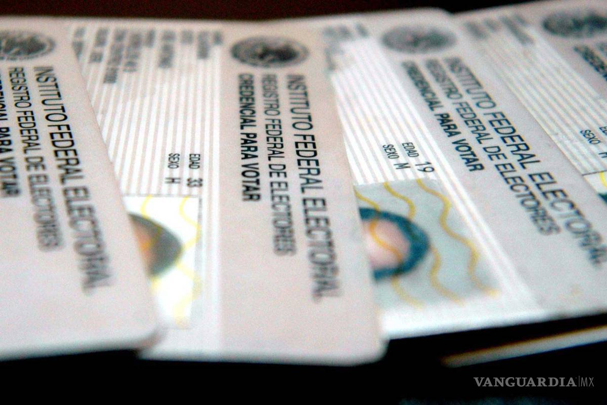 INE multó al PRI por convencer a ciudadanos a cambiar su credencial y votar en otro estado