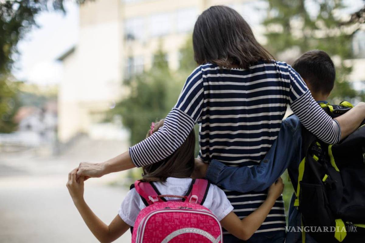 Conacyt becará a madres solteras