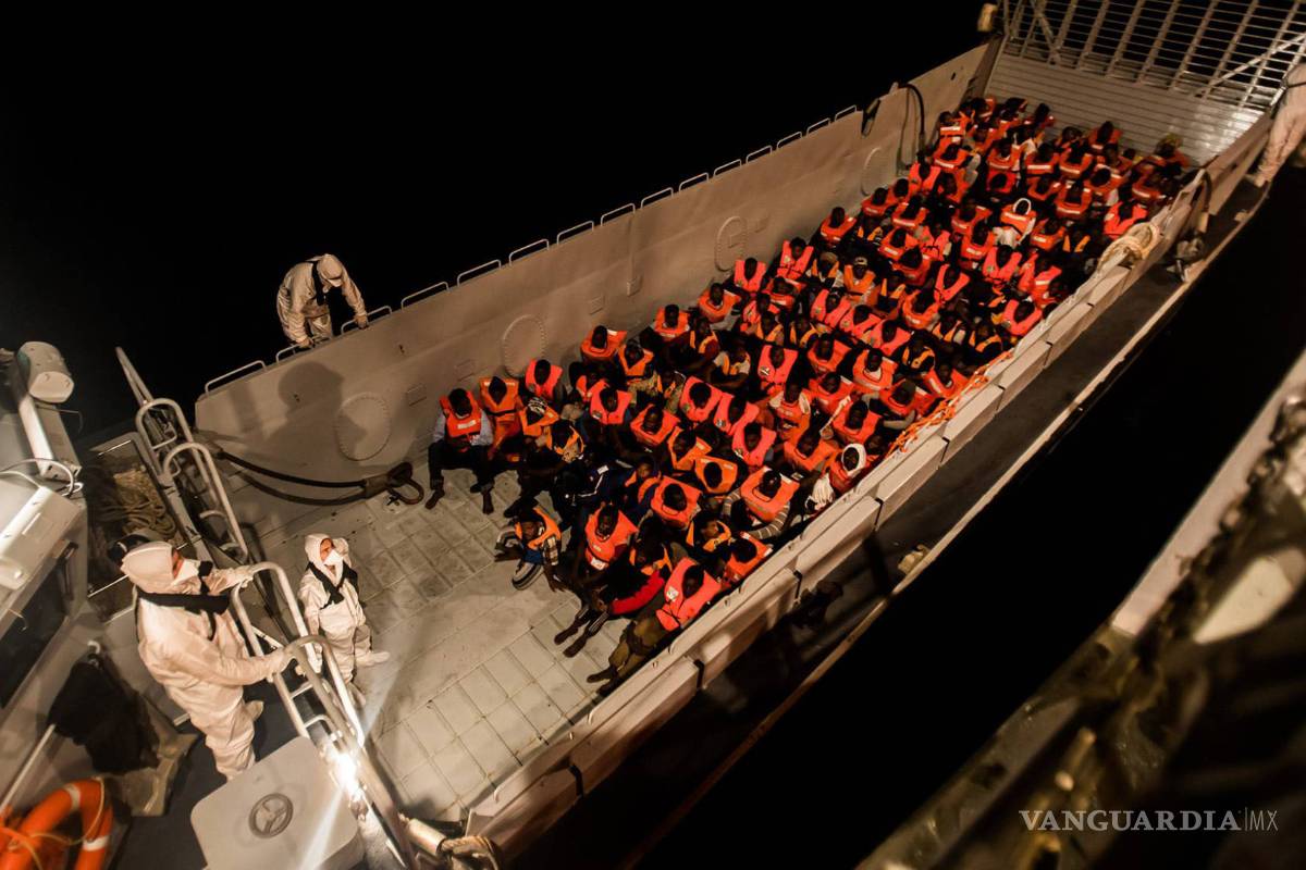 Rechazan Italia y Malta el desembarco de inmigrantes