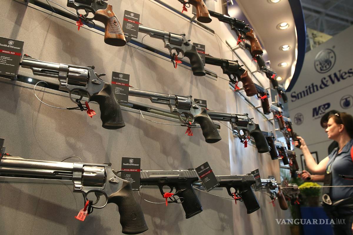 Empresas cortan vínculos con la Asociación Nacional del Rifle