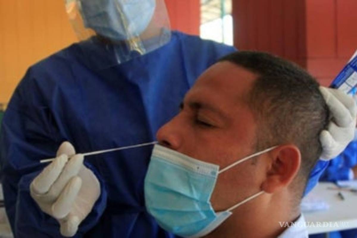 Exhortan a hacerse la prueba antiCOVID a coahuilenses que salgan de vacaciones