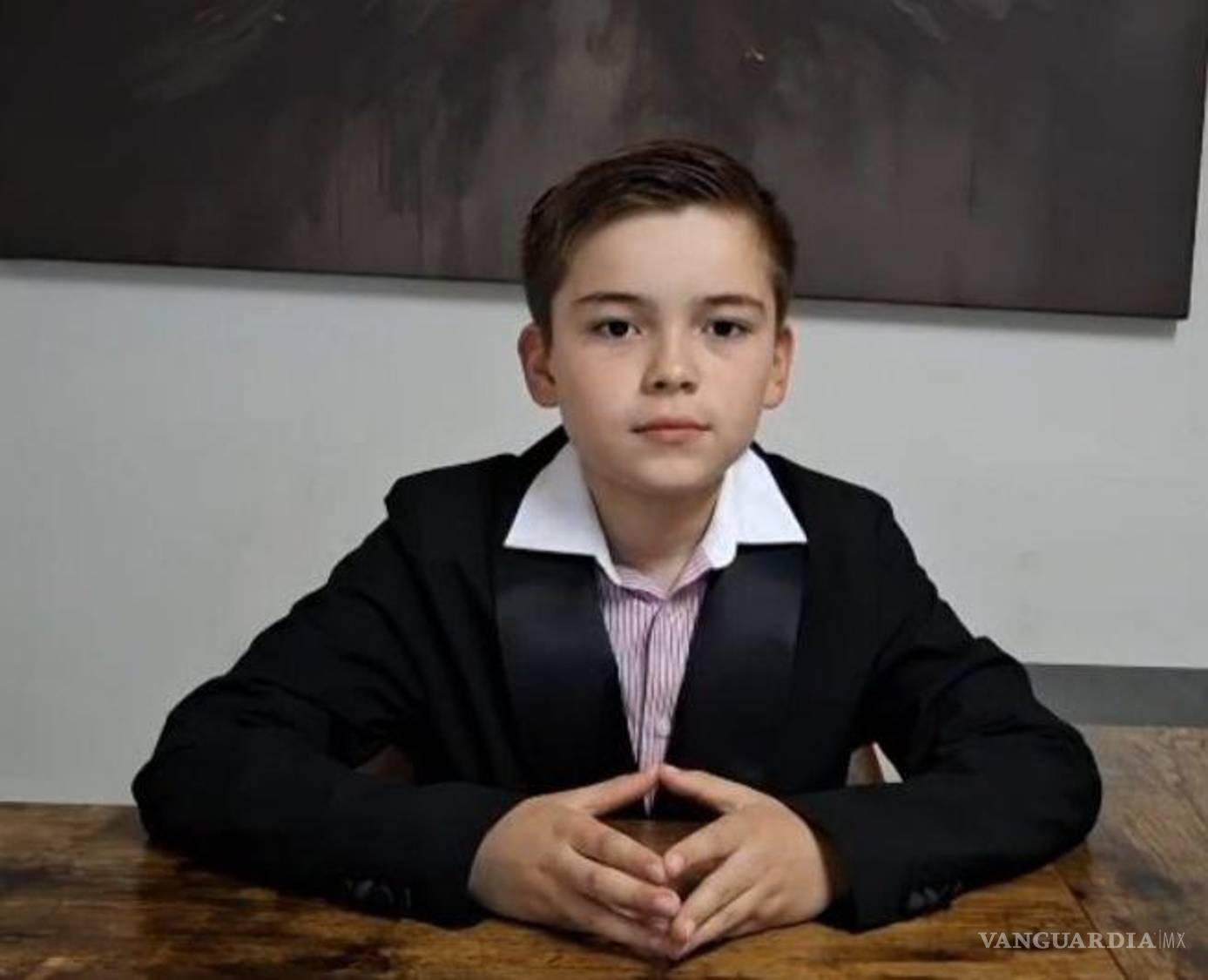 $!Patricio Flores Moreno, de 11 años, es un niño curioso, inquieto y muy observador, con gran facilidad para aprender y una mente ágil para las matemáticas, el ajedrez y los idiomas.