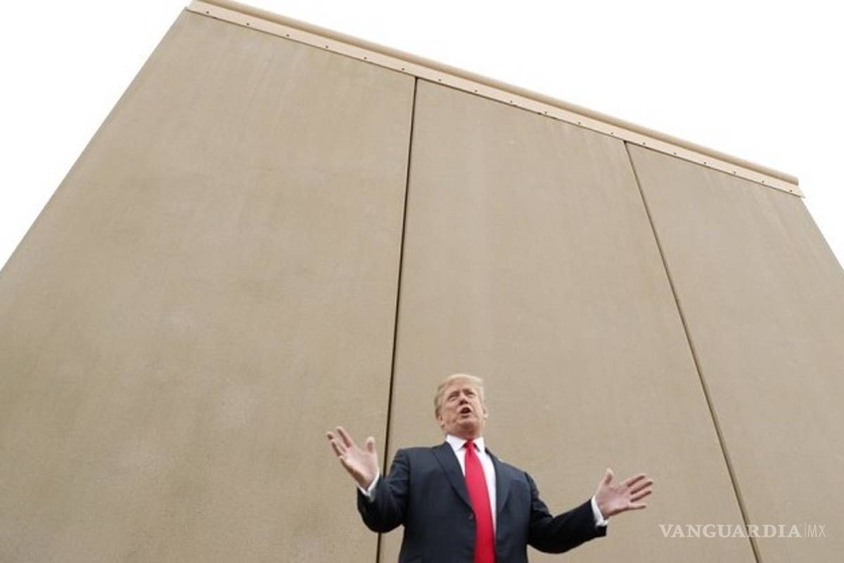 Demócratas rechazan usar mil mdd del Pentágono para el muro de Trump