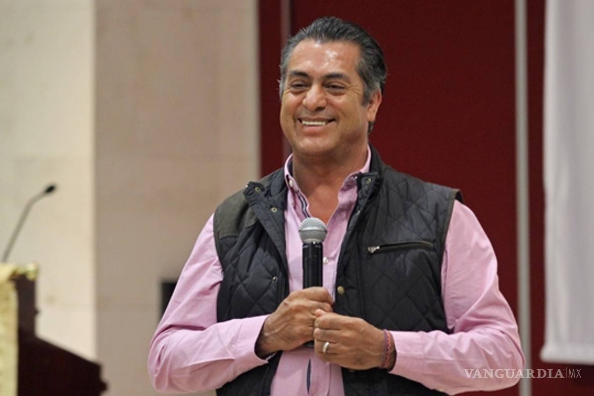 Confiesa &quot;El Bronco&quot; que de niño robaba &quot;gansitos&quot;