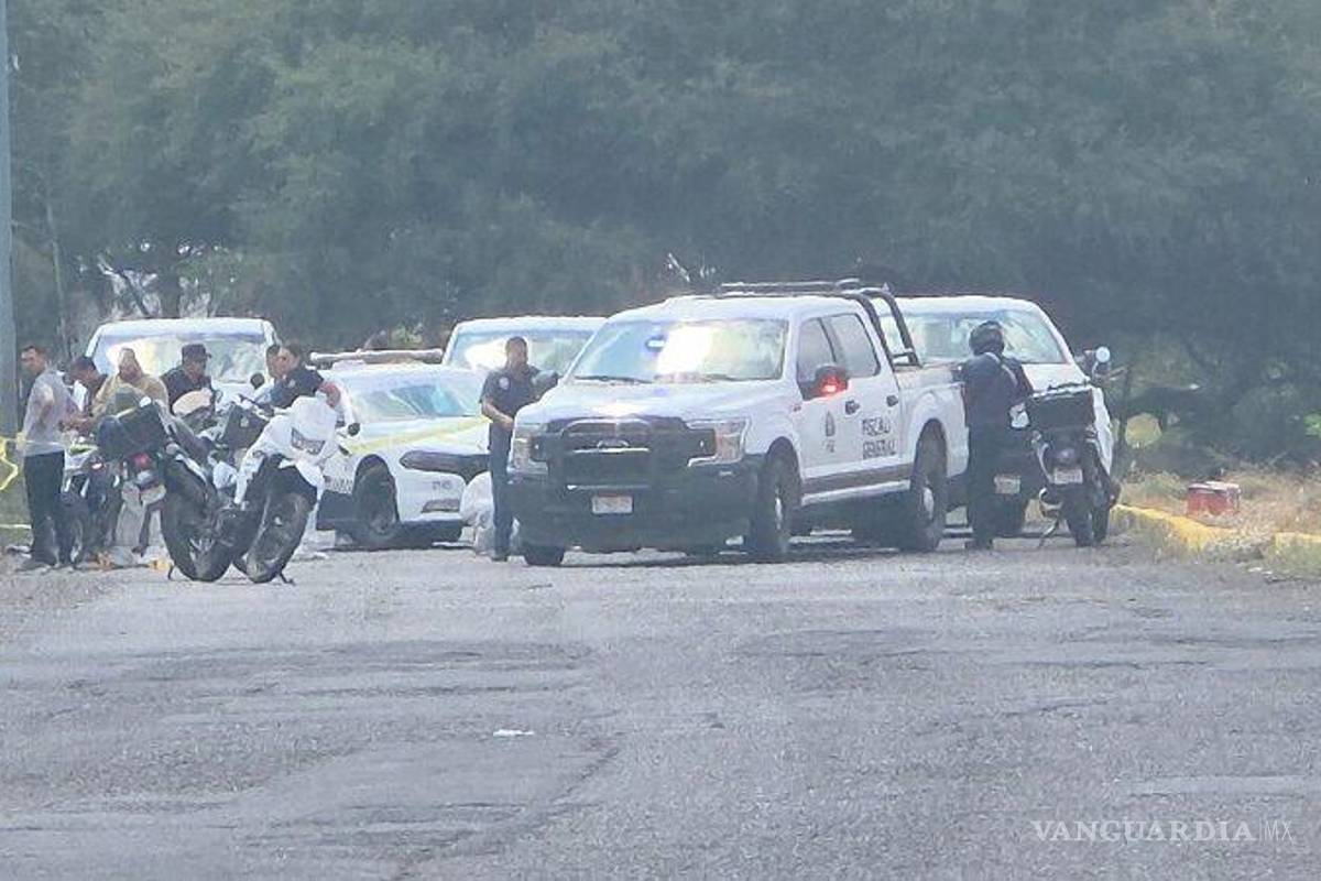 Encuentran cuatro cadáveres en una camioneta, en Michoacán