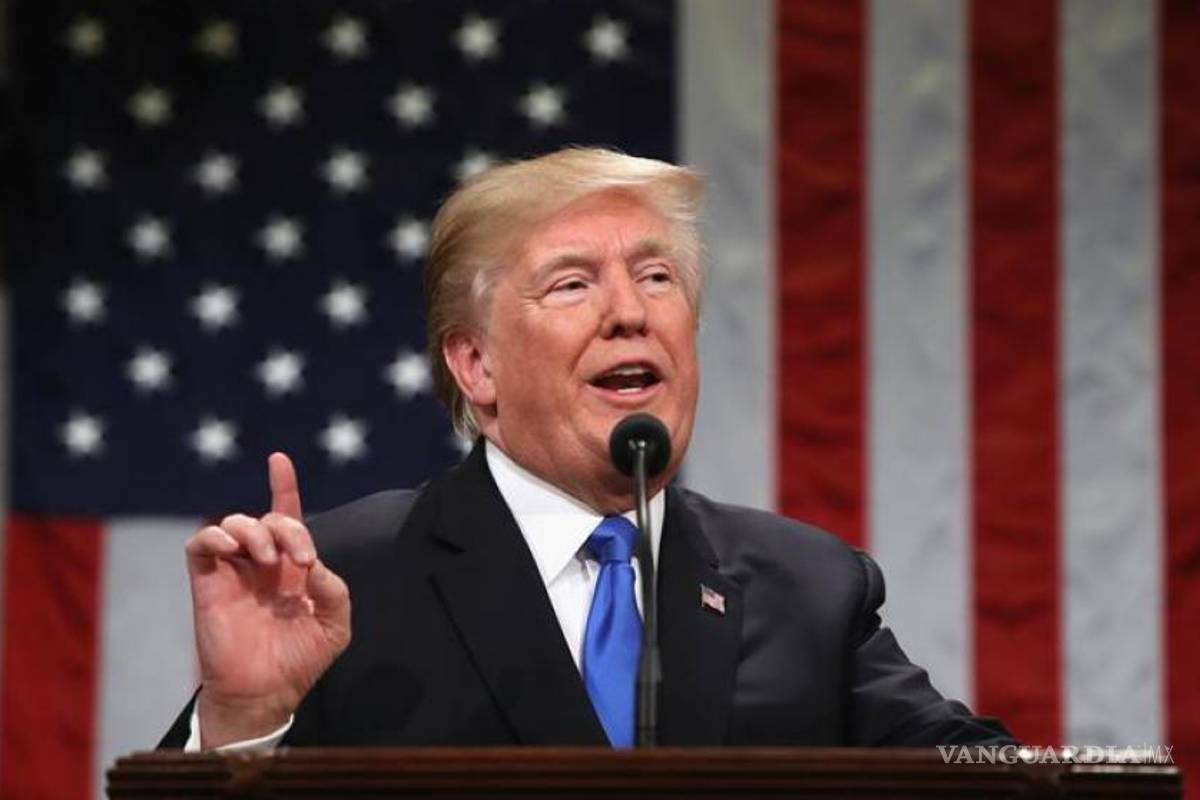 Trump acusa a FBI y Departamento de Justicia de aliarse con demócratas