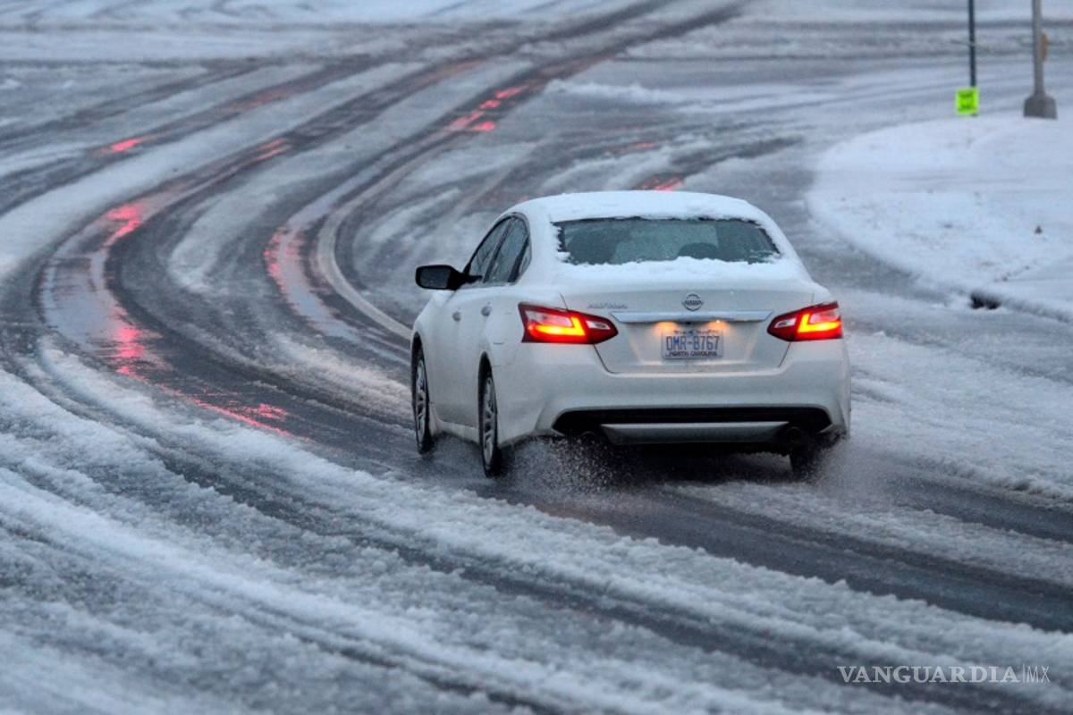 Tormenta invernal azota partes de las Carolinas y Virginia