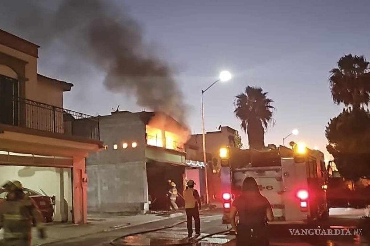 Arrasa fuego con vivienda de Saltillo