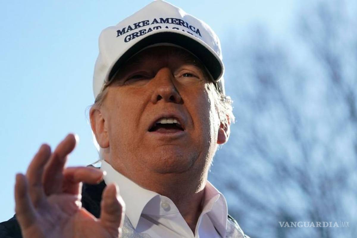 Trump llega a Texas para su visita a la frontera con México (En Vivo)