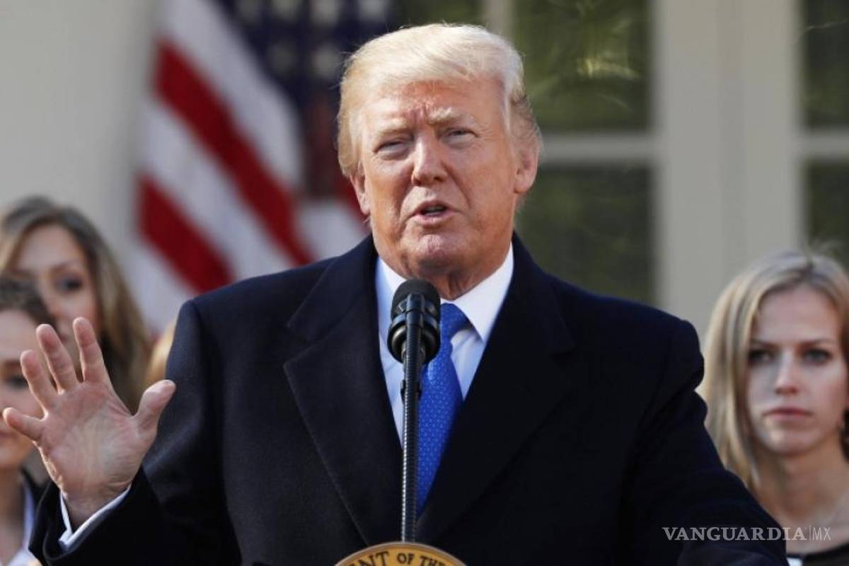 Pide Trump un cierre