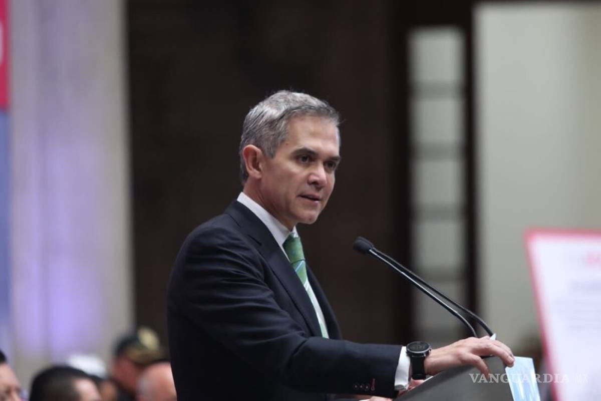 Indagan a funcionarios de la administración de Mancera por desvío de recursos