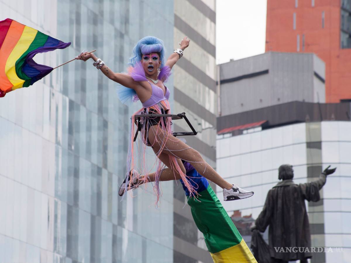 $!Decenas de miles celebran día de Orgullo LGBT+ a nivel mundial