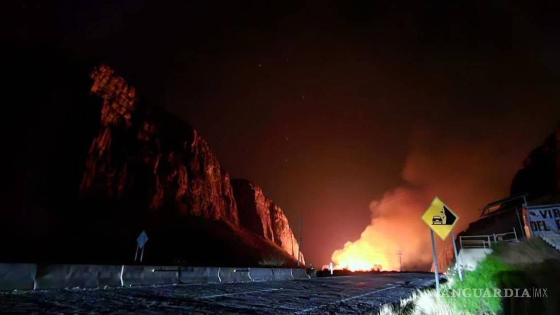 Nadadores: Tras intensas horas de combate, sofocan incendio en ‘El Cariño de la Montaña’