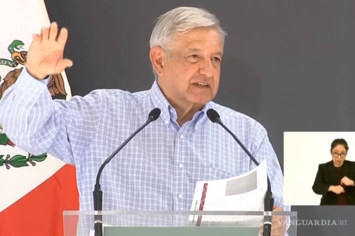 Se revisarán concesiones y contratos en puertos: AMLO