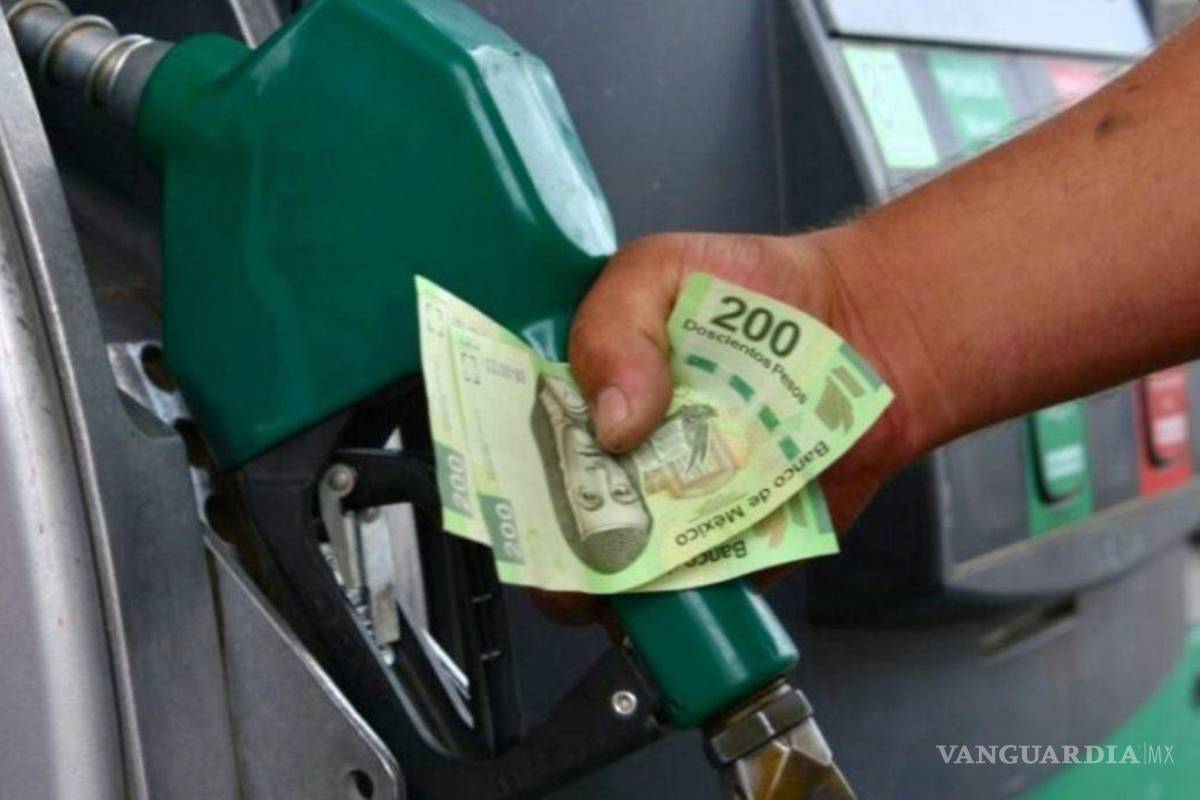 Precio de la gasolina hoy: Regular en 23.96 y Premium 25.69 pesos por litro; Nuevo León la oferta más costosa