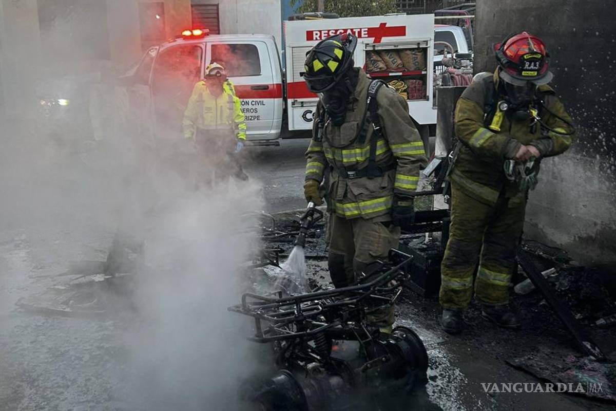 Fuego sorprende a familia mientras dormía en Ramos Arizpe; investigan causas